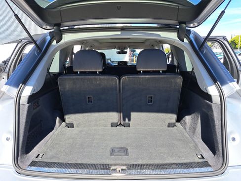 Used 2019 Audi Q7 3.0T Prestige image 13