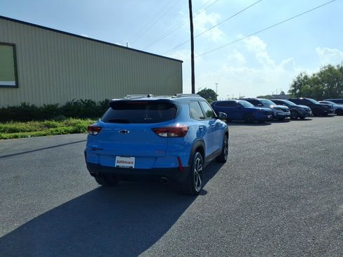 Used 2023 Chevrolet TrailBlazer RS w/ Sun and Liftgate Package AWD/4WD image 8