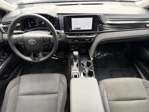 Used 2025 Toyota Camry LE w/ Convenience Package FWD image 24