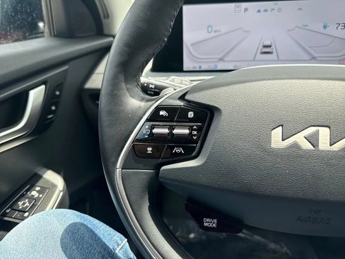 Used 2024 Kia EV6 Light AWD/4WD image 18