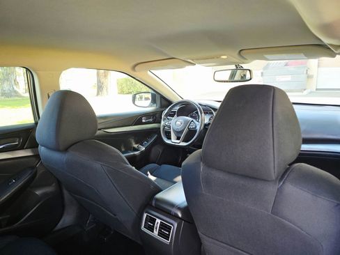 Used 2018 Nissan Maxima 3.5 S image 32