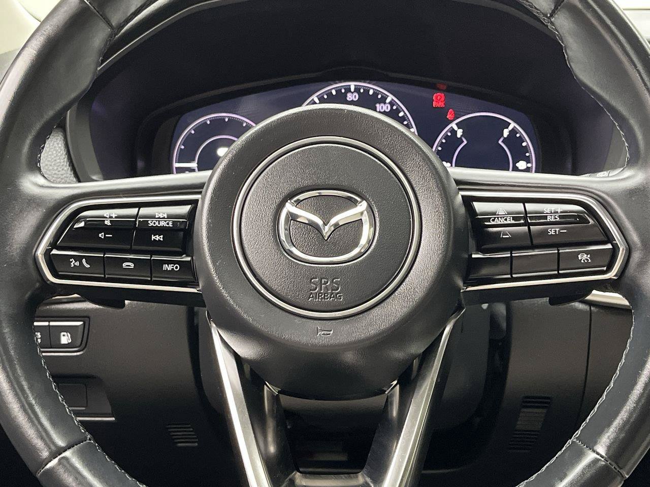 Certified 2024 MAZDA CX-90 Plug-In Hybrid w/ Preferred AWD/4WD image 17