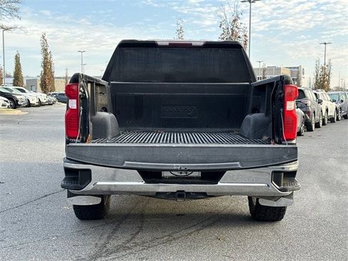 Used 2020 Chevrolet Silverado 1500 LT image 15