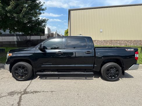 Used 2019 Toyota Tundra SR5 w/ SR5 Upgrade Package RWD image 9