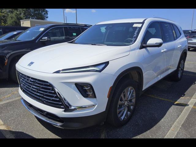 Used 2026 Buick Enclave Preferred AWD/4WD image 1