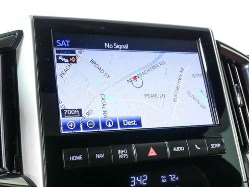 Used 2021 Toyota Land Cruiser image 15