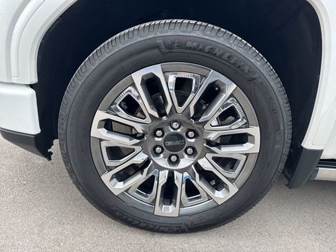Used 2023 GMC Sierra 1500 Denali Ultimate image 30