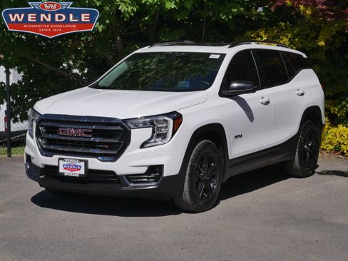 Used 2024 GMC Terrain AT4 w/ Infotainment Package II AWD/4WD image 1
