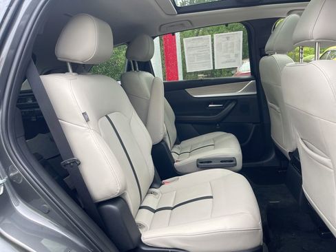 Used 2024 MAZDA CX-90 Plug-In Hybrid w/ Premium Pkg AWD/4WD image 23