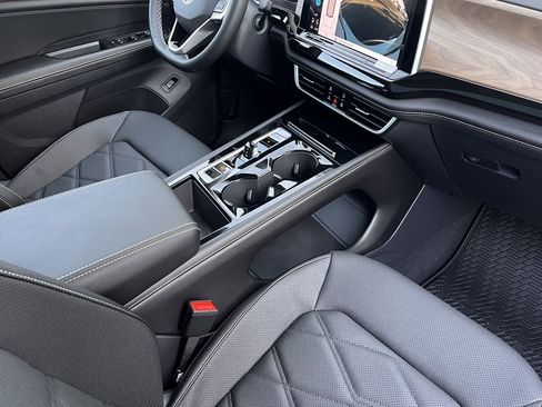 New 2026 Volkswagen Atlas SE FWD image 15