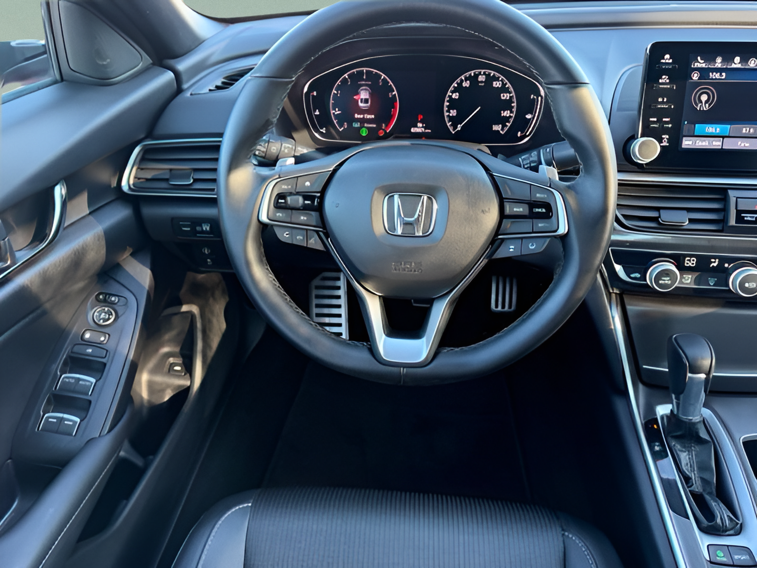 Used 2019 Honda Accord Sport image 12