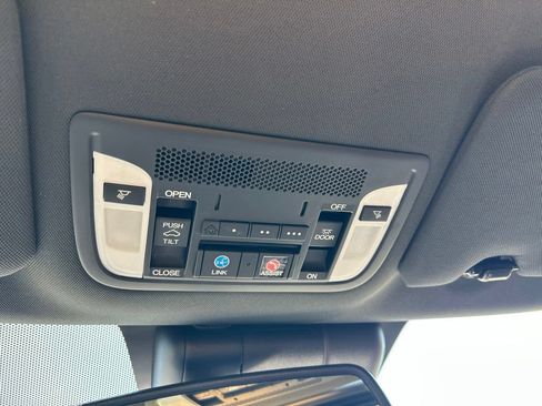 Used 2019 Acura ILX FWD image 39