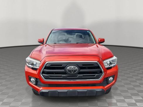 Used 2018 Toyota Tacoma SR5 image 8