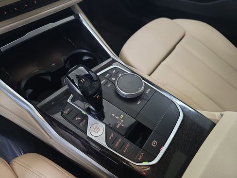 Used 2020 BMW 330i Sedan w/ Convenience Package image 26