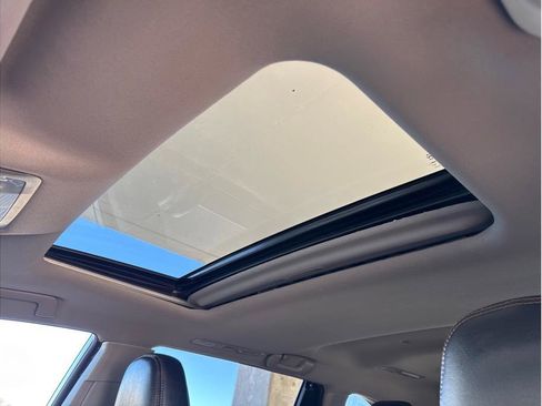 Used 2018 Toyota Highlander XLE image 28