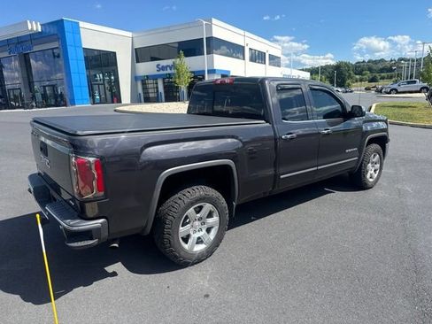 Used 2016 GMC Sierra 1500 SLT w/ SLT Preferred Package AWD/4WD image 12