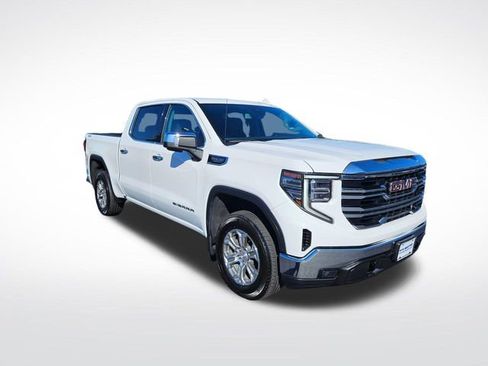 Used 2025 GMC Sierra 1500 SLT AWD/4WD image 7