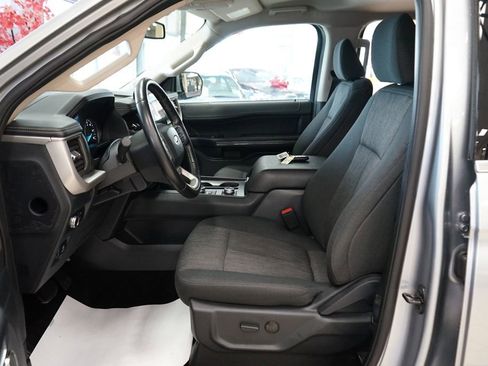 Used 2022 Ford Expedition Max XLT AWD/4WD image 24