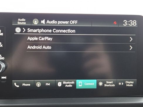 Used 2025 Honda Pilot EX-L image 4