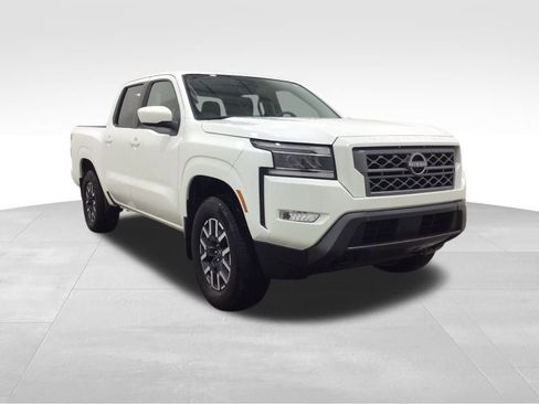 Used 2024 Nissan Frontier SL w/ Technology Package image 5