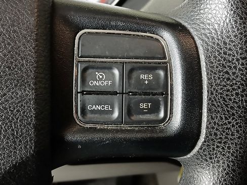 Used 2013 Dodge Grand Caravan American Value Package image 23