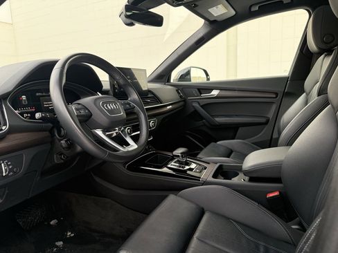 Used 2023 Audi Q5 2.0T Premium Plus w/ Premium Plus Package image 11