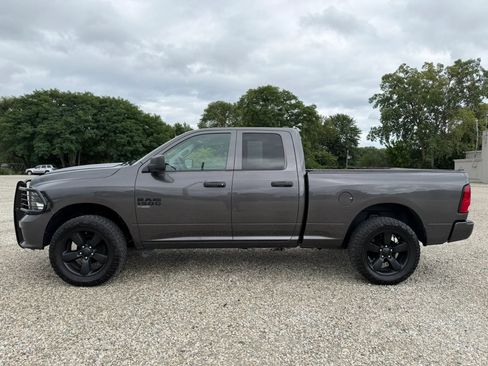 Used 2019 RAM 1500 Express w/ Express Value Package AWD/4WD image 8