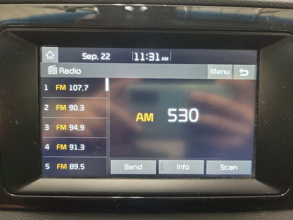 Used 2019 Kia Niro LX FWD image 25