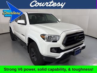 Used 2023 Toyota Tacoma SR5 video 1