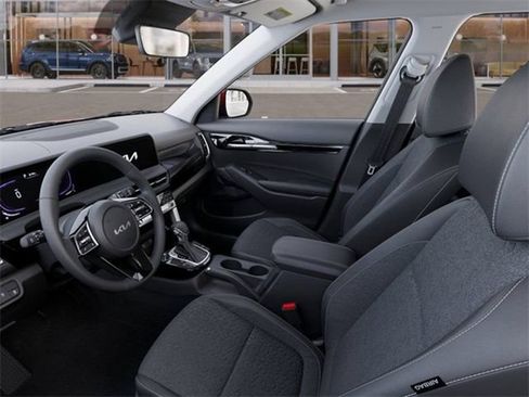 Used 2025 Kia Seltos S FWD image 17