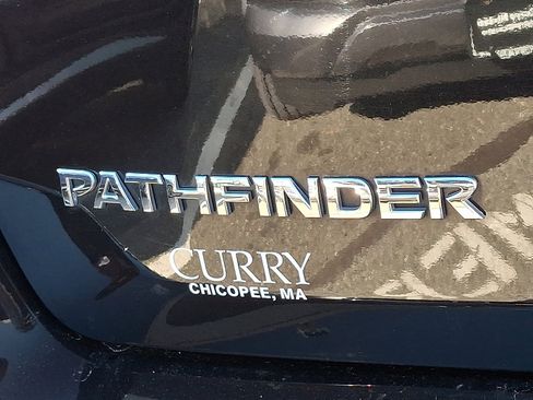 Used 2020 Nissan Pathfinder S image 31