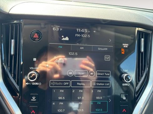 Certified 2025 Subaru Outback Premium AWD/4WD image 15