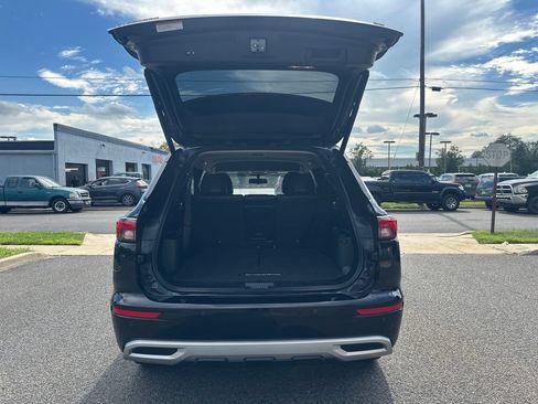 Used 2022 Mitsubishi Outlander SEL Black Edition FWD image 18