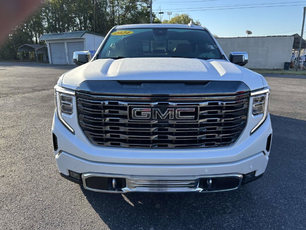 Used 2024 GMC Sierra 1500 Denali Ultimate AWD/4WD image 9