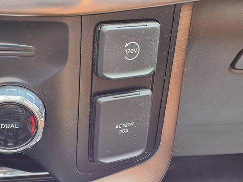 Used 2024 Ford F150 King Ranch AWD/4WD image 15