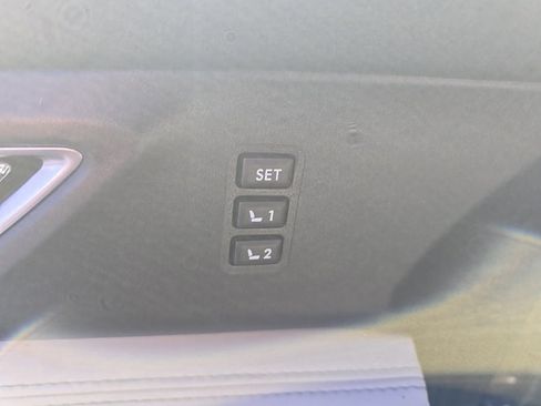 Used 2023 Subaru Ascent Limited w/ Technology Package image 19