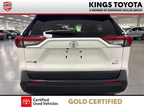 Certified 2025 Toyota RAV4 LE AWD/4WD image 7