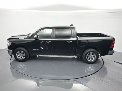 Used 2024 RAM 1500 Laramie AWD/4WD image 36