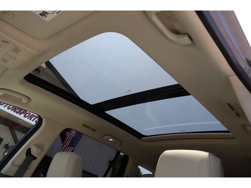 Used 2020 Cadillac XT6 Premium Luxury FWD image 34