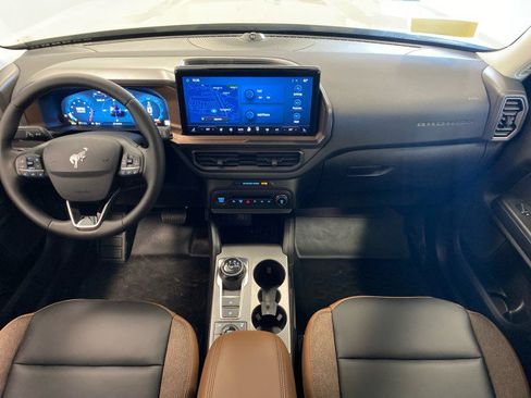 New 2025 Ford Bronco Sport Outer Banks w/ Sasquatch Outer Banks Package AWD/4WD image 14