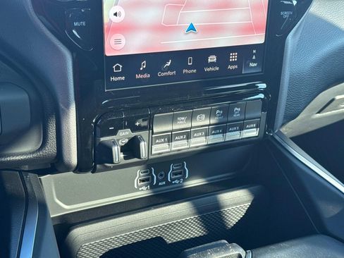 New 2026 RAM 2500 Big Horn image 32