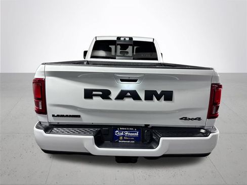 New 2026 RAM 2500 Laramie AWD/4WD image 7