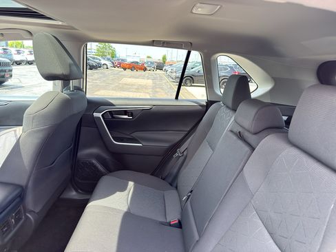 Used 2024 Toyota RAV4 XLE w/ Convenience Package AWD/4WD image 33