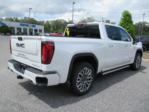 Used 2024 GMC Sierra 1500 Denali Ultimate image 8