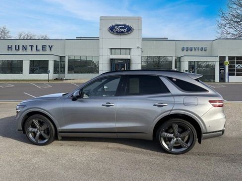 Used 2023 Genesis GV70 2.5T w/ Sport Prestige Package image 6