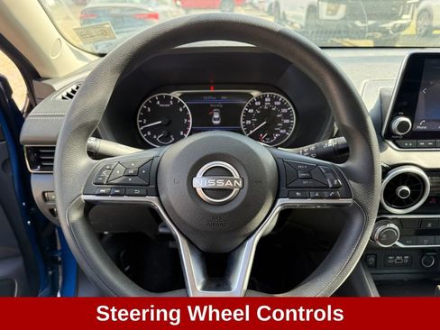 Used 2024 Nissan Sentra SV FWD image 13