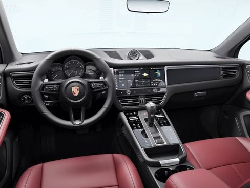 New 2026 Porsche Macan image 9