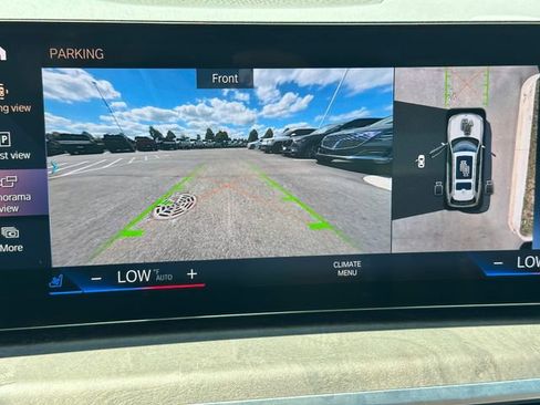 Used 2023 BMW X7 xDrive40i w/ M Sport Package image 64