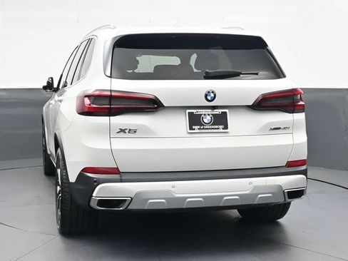 Used 2021 BMW X5 xDrive40i w/ Convenience Package AWD/4WD image 5