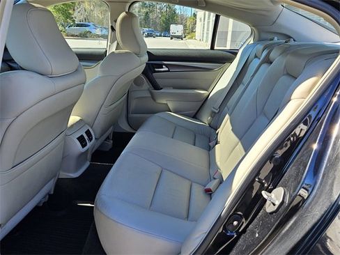 Used 2014 Acura TL w/ Technology Package image 4